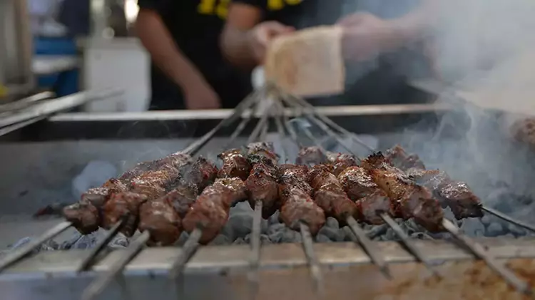 Uluslararası Adana Lezzet Festivali’ne son gününde yoğun ilgi